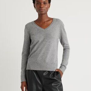 Mongolian Cashmere V-Neck Sweater Size S